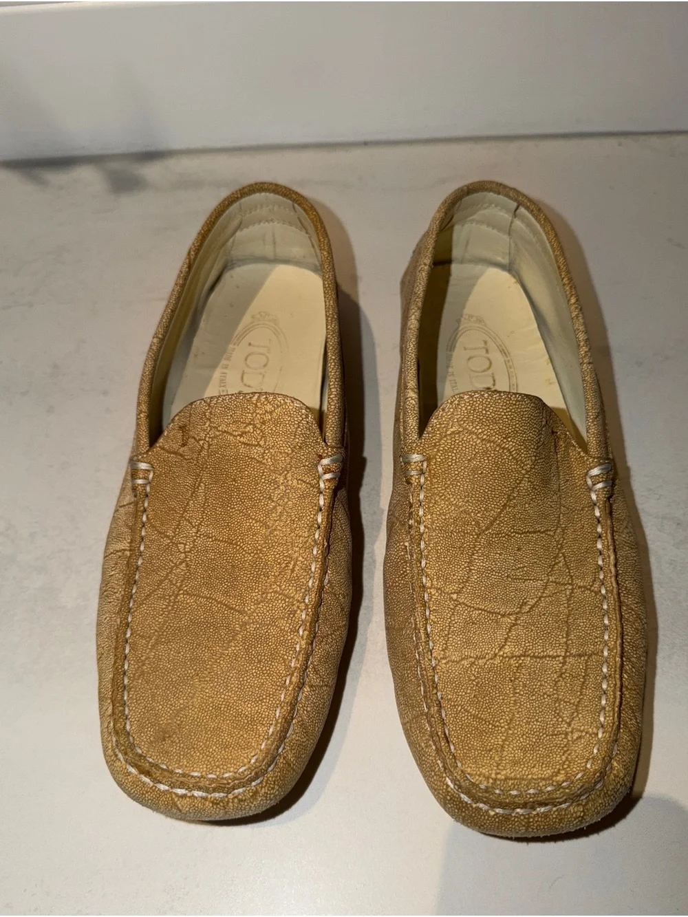 Women’s Tan Driving Loafers